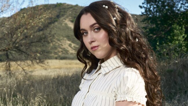 Em Beihold: Tales Of A Failed Shapeshifter Tour